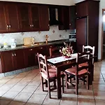 La Gemela Apartment *